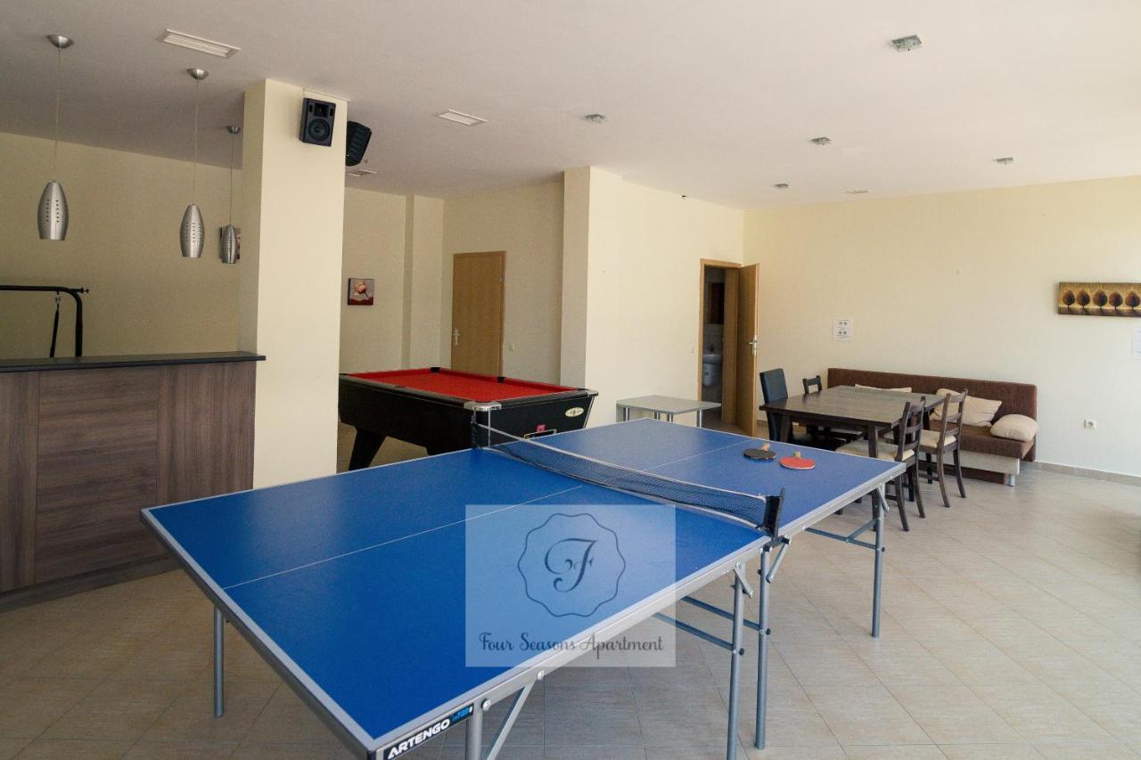 Four Seasons Apartment - Oasis Beach Resort Bliznatsi Dış mekan fotoğraf