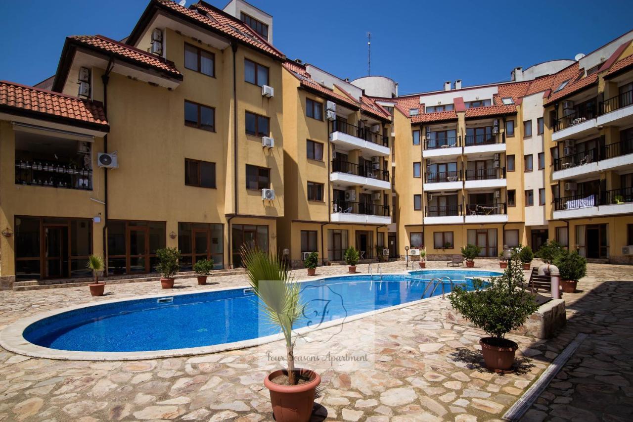 Four Seasons Apartment - Oasis Beach Resort Bliznatsi Dış mekan fotoğraf
